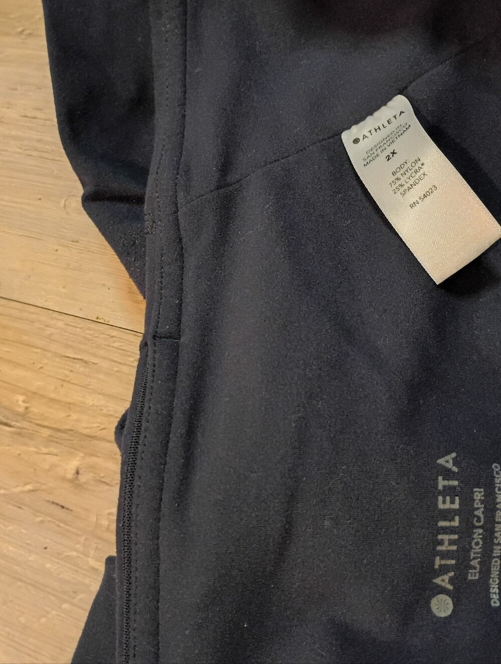 Athleta - Picture 6 of 6